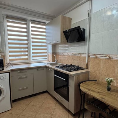 Аренда уютных 2-комнатных апартаментов, 45 м², район Фалеза Норд, Констанца, Румыния